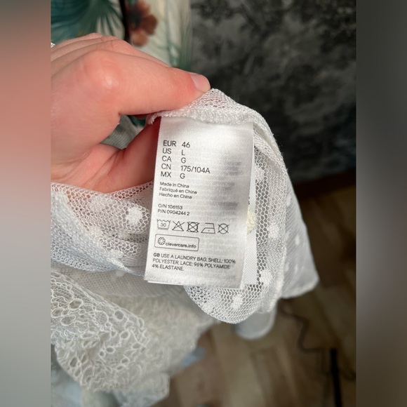 H&M x Sandra Mansour Swiss-Dot Blouse - Picture 9 of 10